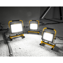 Proiector electric LED 7000 lumeni